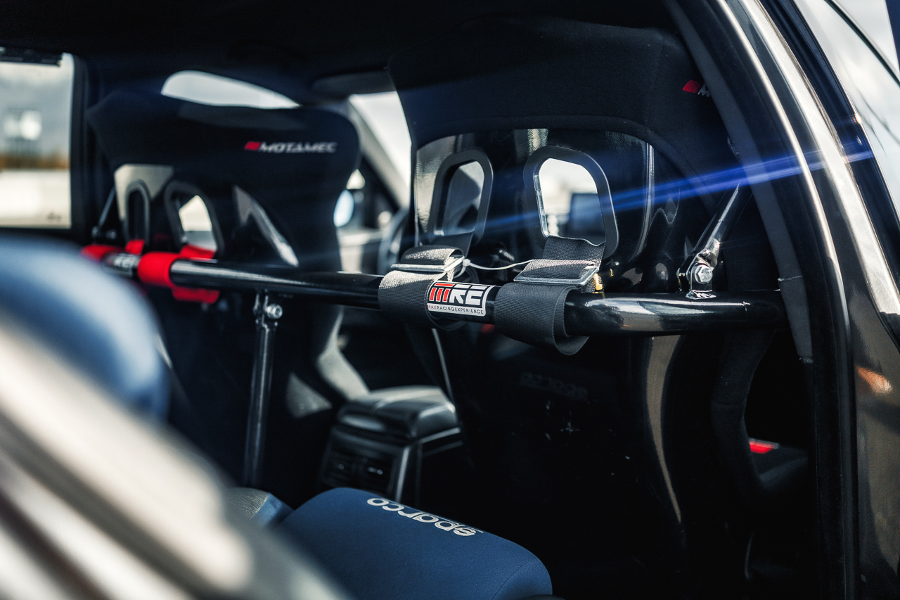 Новые фотографии нашего учебного спорткара BMW 343i V8 Новые фотографии нашего учебного спорткара BMW 343i V8